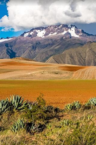 Snow Covered Mountains, Bolivia Snow Covered Mountains, Bolivia