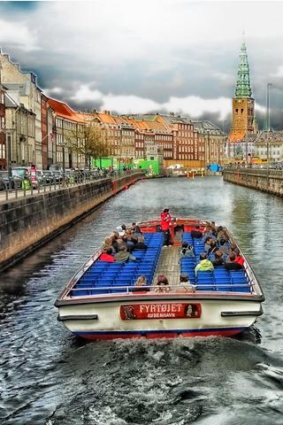 Canal in Copenhagen, Denmark 