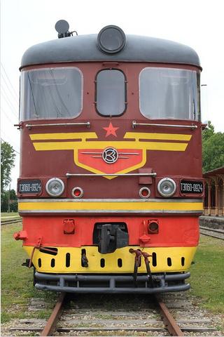 Train, Estonia