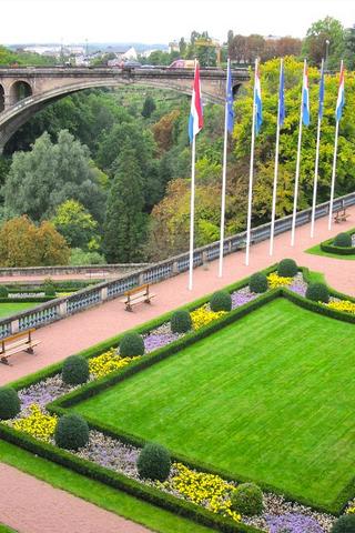 Grounds with Flags, Luxembourg